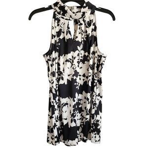 White House Black Market Black & White Floral Halter Blouse Top Size 6